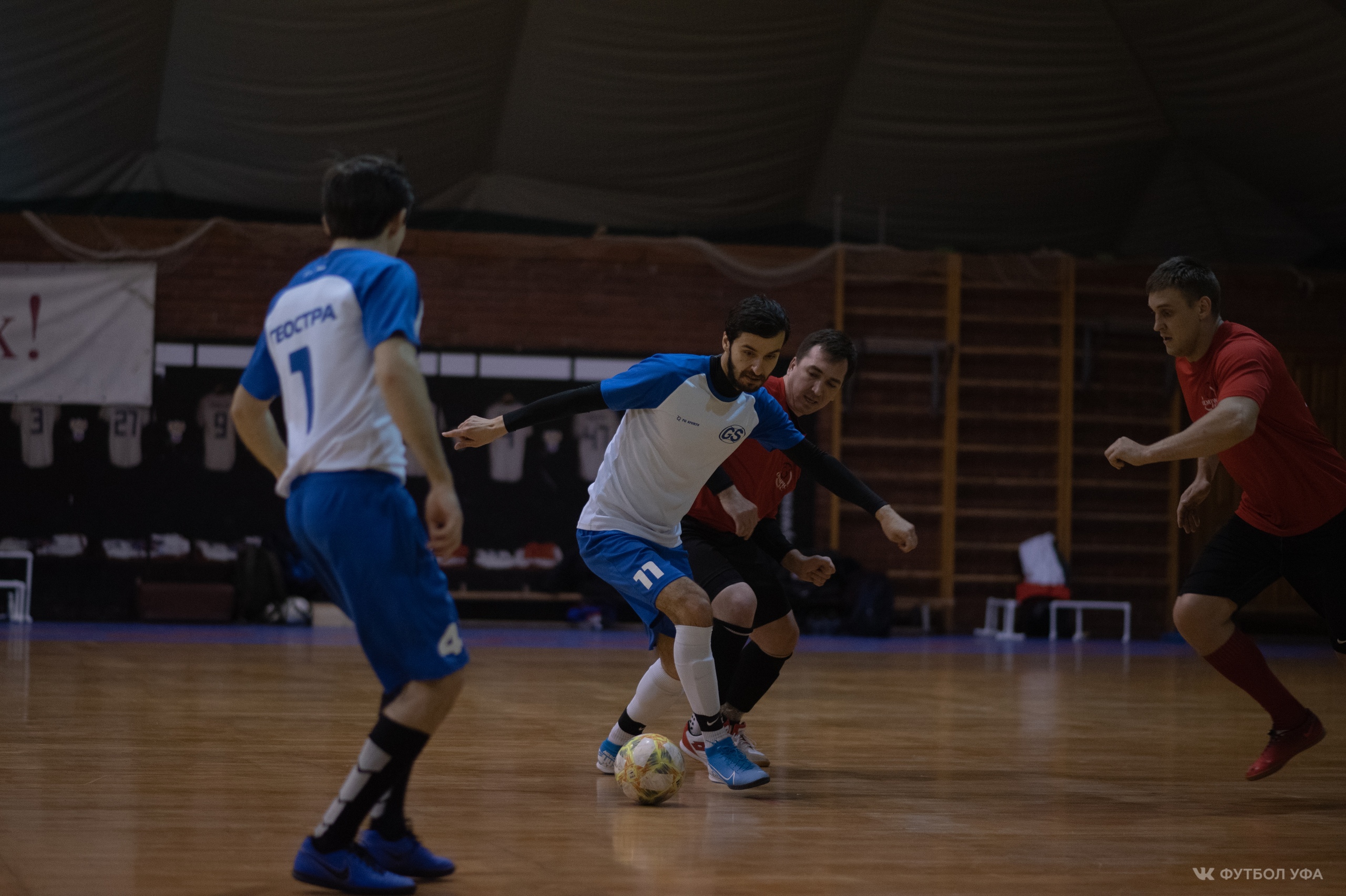 181-R97cQimlZyY